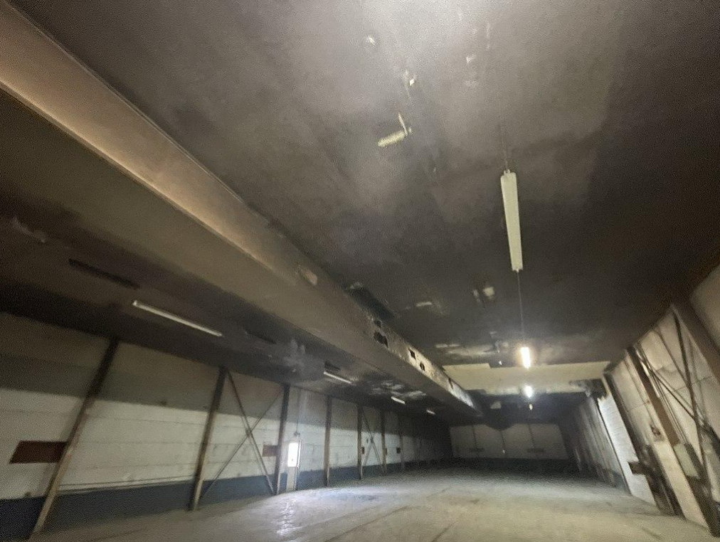 西脇市平野町160-1 西脇貸倉庫