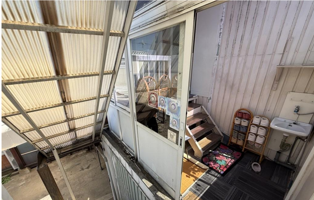 富田林市若松町東2-5-20 若松町東２丁目倉庫・事務所