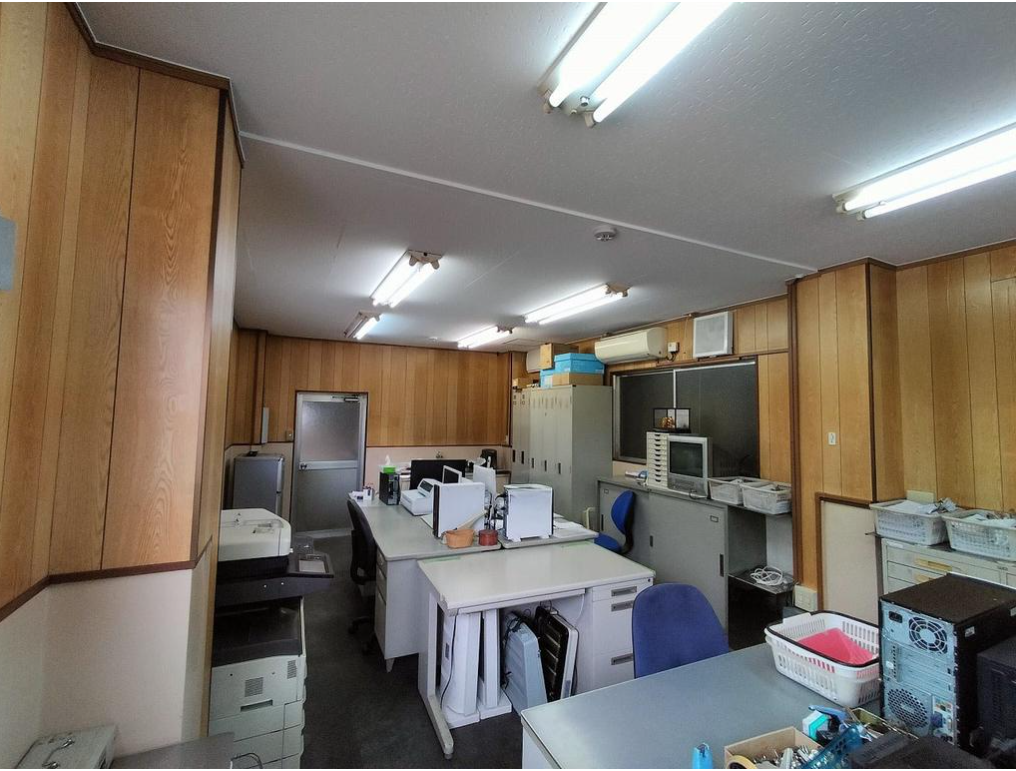 大阪市淀川区田川北3-2-6 塚本貸倉庫