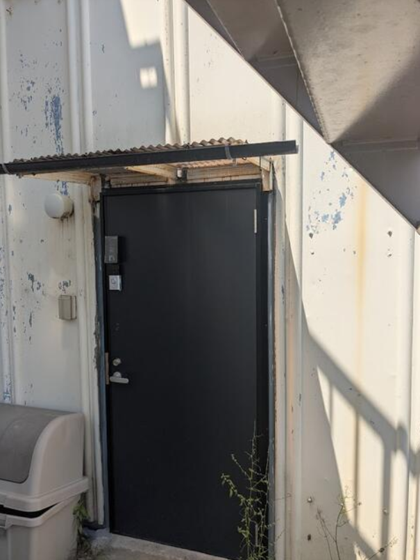 尼崎市水堂町2-40-34 丸一商会