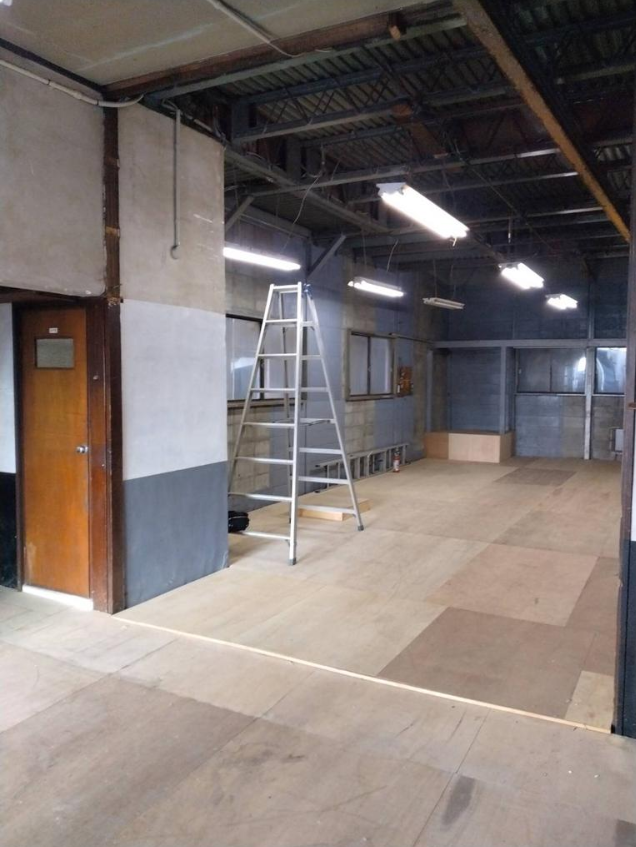 神戸市兵庫区芦原通4-2-25 兵庫貸倉庫