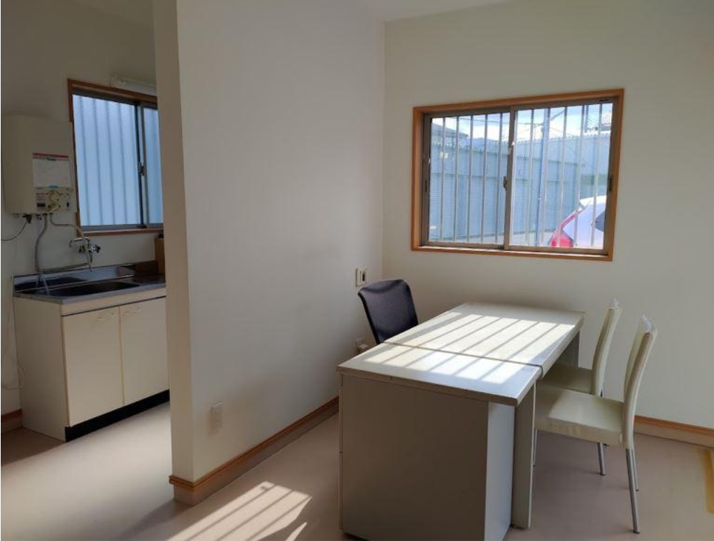 富田林市南大伴町1-13-41 イマス南大伴町倉庫