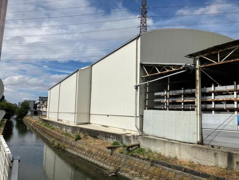 大阪市鶴見区安田4-3-1 鶴見第５倉庫