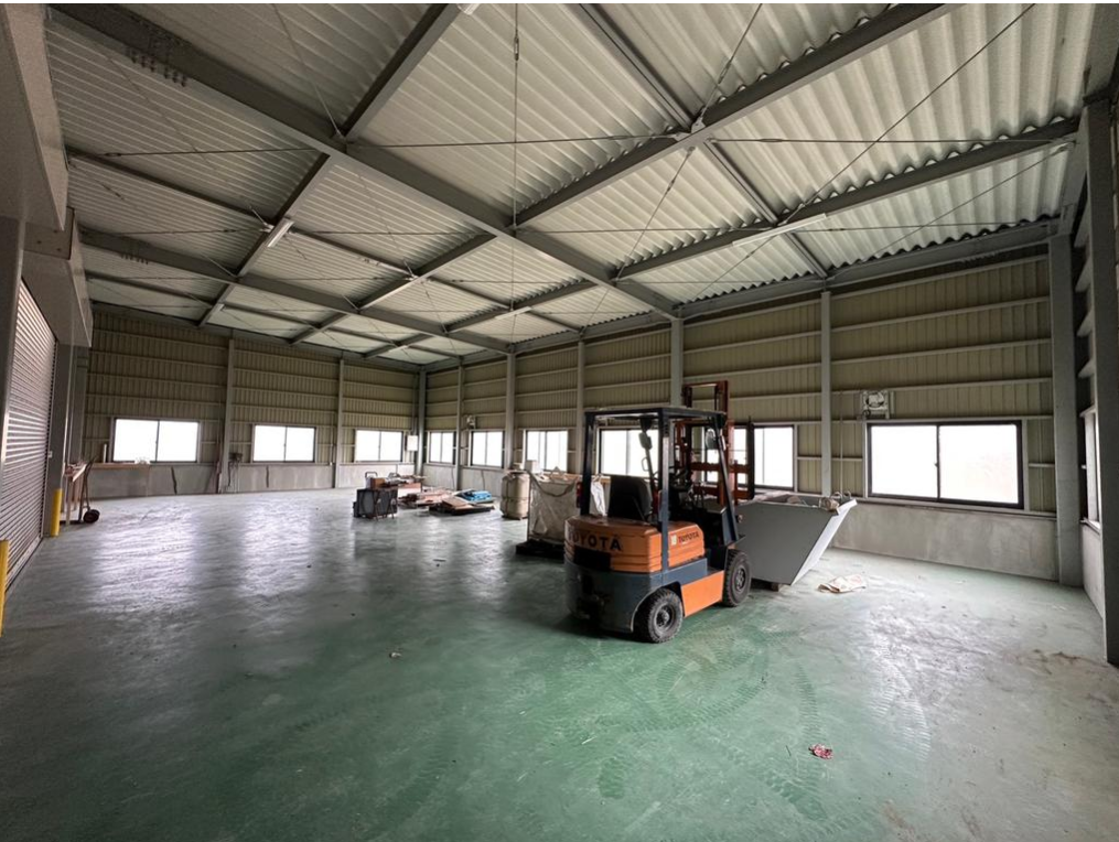 西脇市黒田庄町岡 ⿊⽥庄貸倉庫の画像