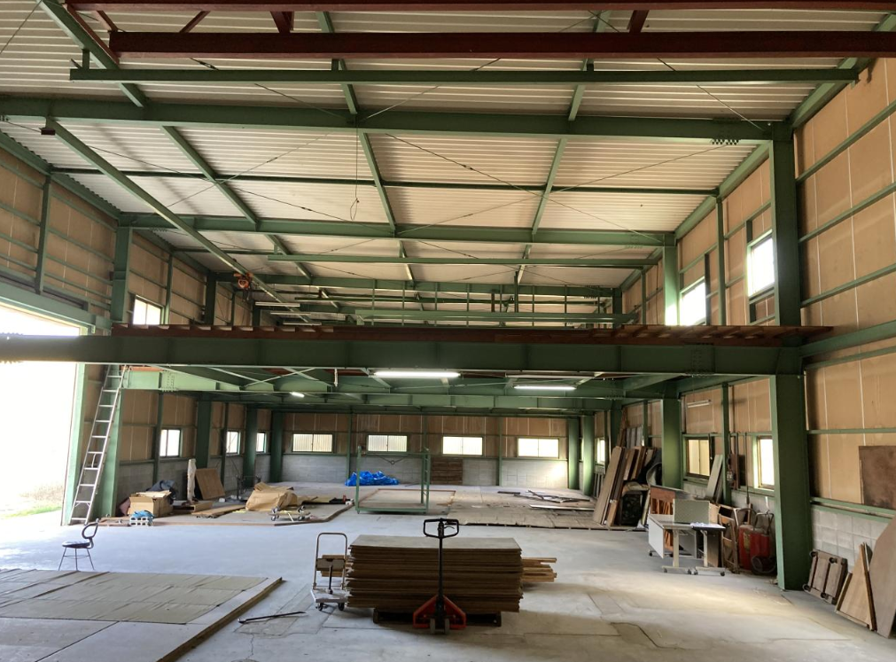 岸和田市三ケ山町810 三ケ山倉庫