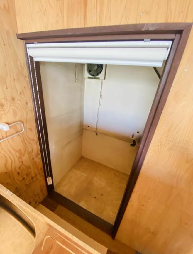 姫路市神子岡前1-11-9 神子岡前１丁目事務所倉庫