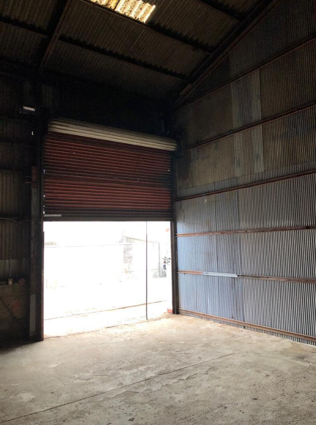 寝屋川市萱島東3-7-33 萱島貸倉庫