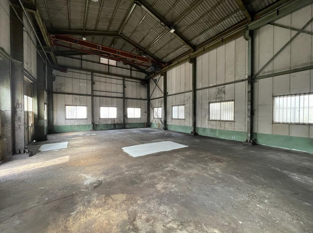 尼崎市次屋3-2-26 次屋３丁目工場