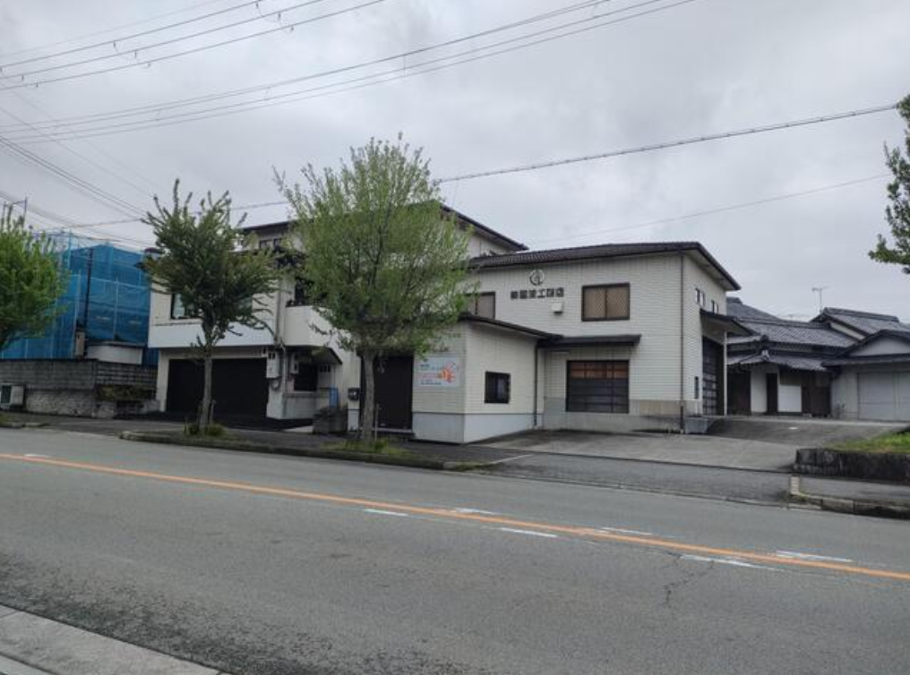 神戸市北区有野町有野657-1 難波工務店１階店舗