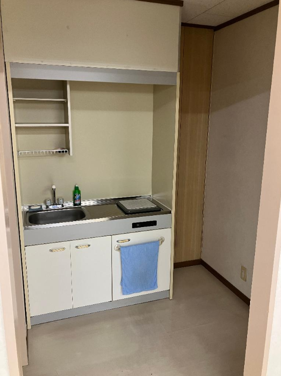 大阪市旭区赤川4-2-1 城北公園通貸倉庫