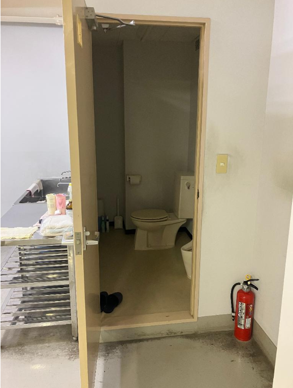 大阪市旭区赤川4-2-1 城北公園通貸倉庫