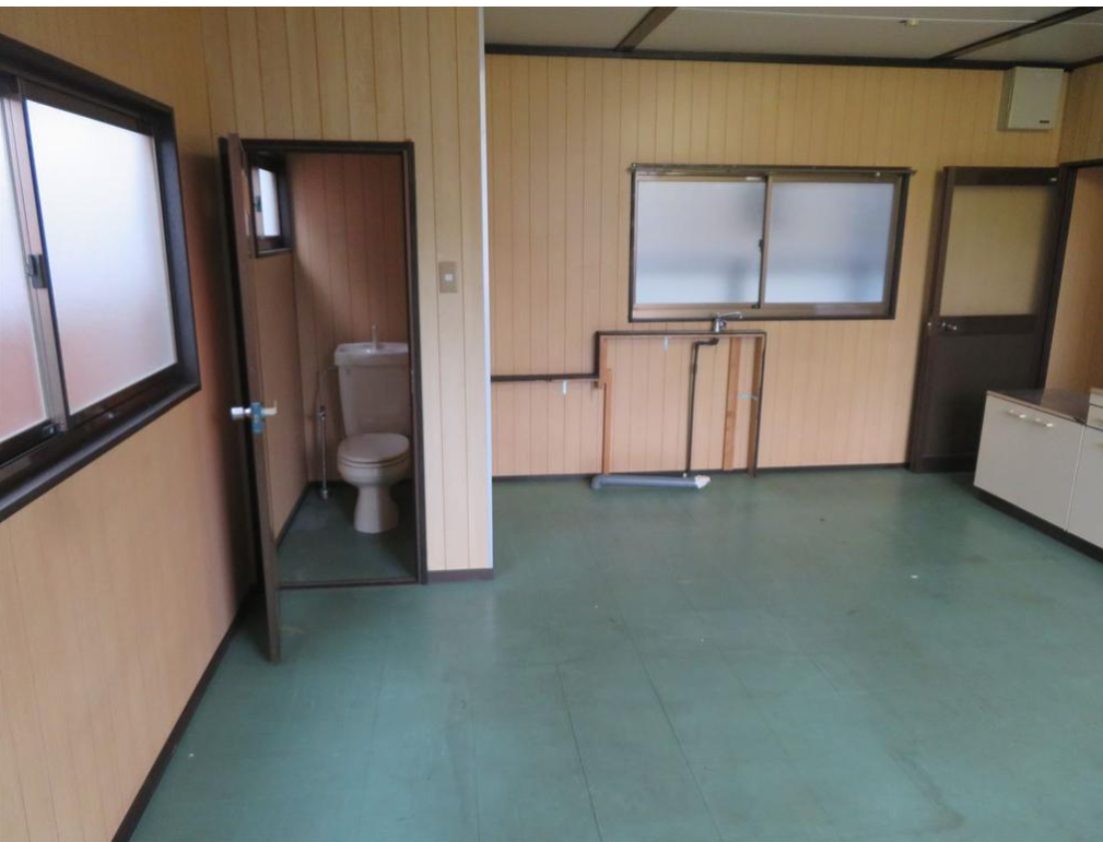 神戸市長田区日吉町6-6-10 鷹取貸倉庫