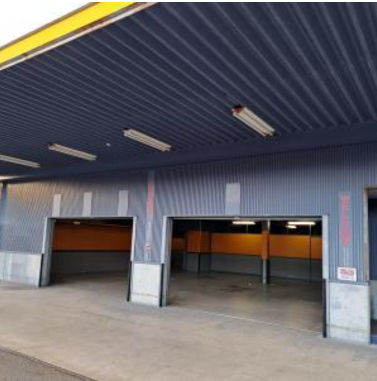 八尾市青山町1-6-7 青山町倉庫付事務所