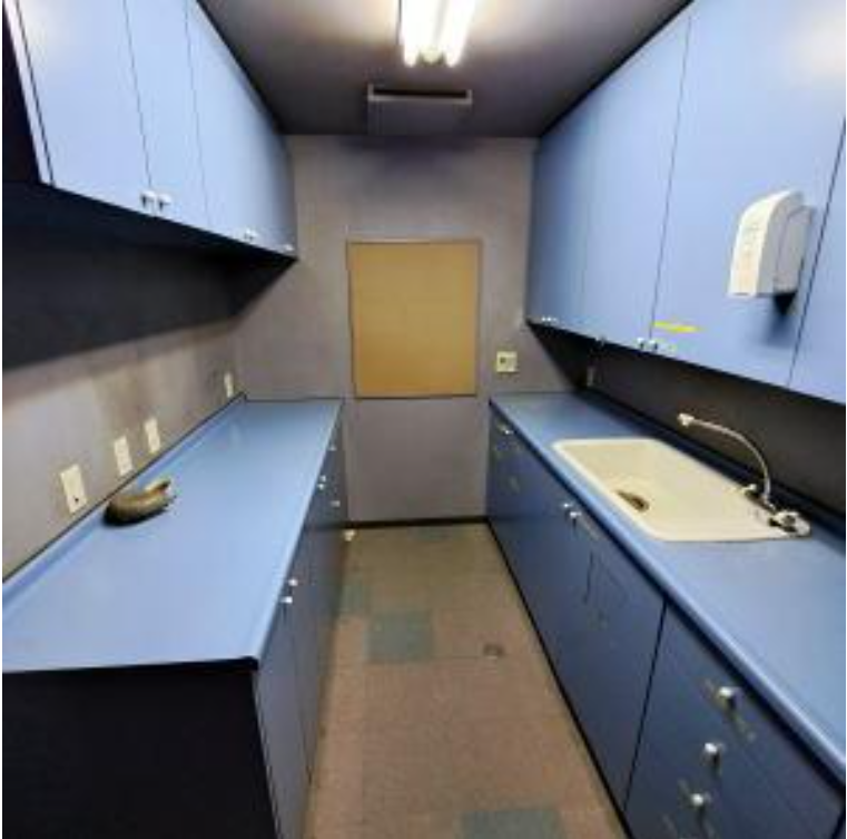 八尾市青山町1-6-7 青山町倉庫付事務所