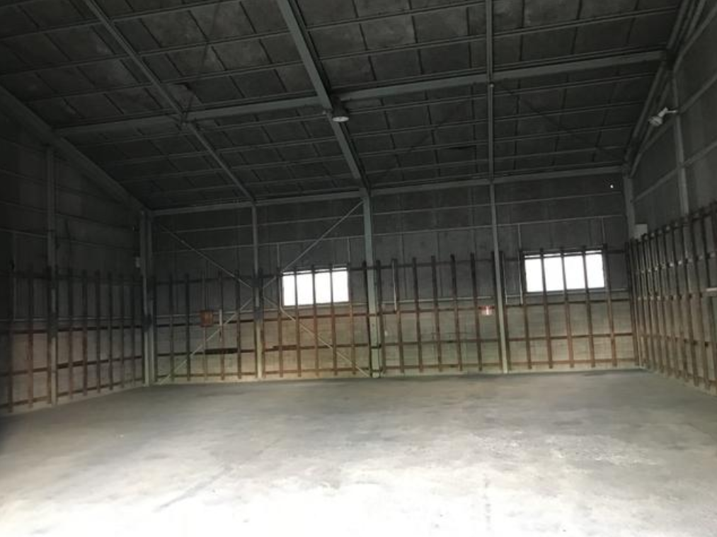 尼崎市西長洲町1-6-76 小寺貸倉庫