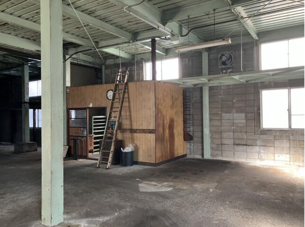 岸和田市池尻町126-2 池尻町売工場