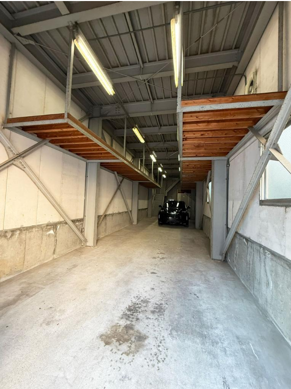 大阪市住吉区万代東1-4-4 姫松売倉庫