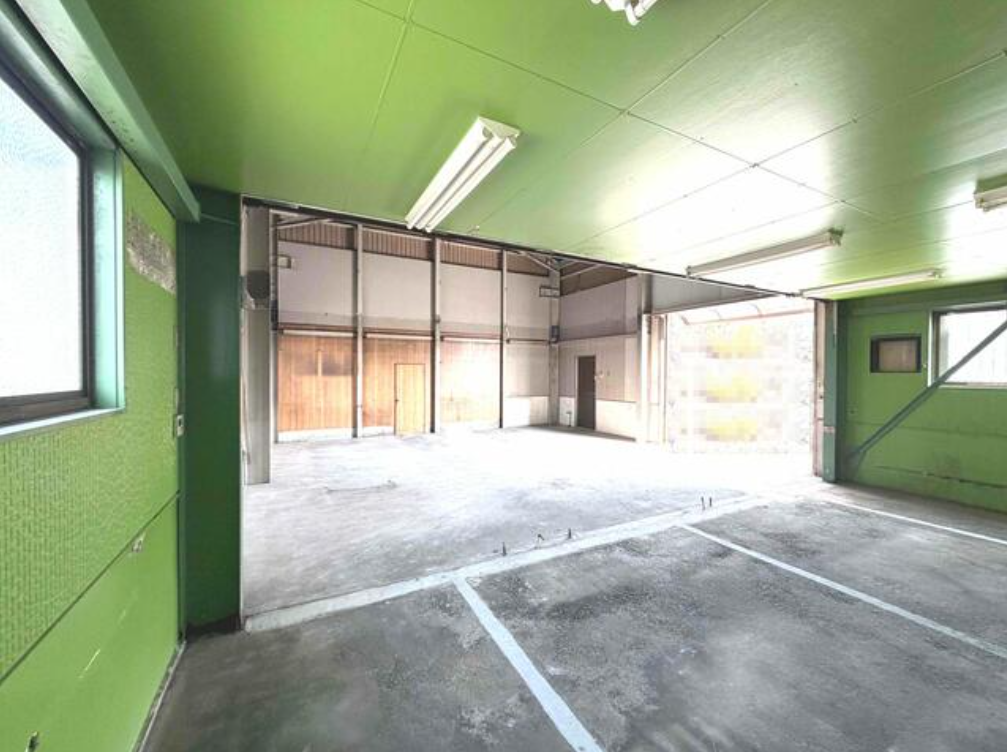 藤井寺市西大井1-345-4 西大井貸倉庫