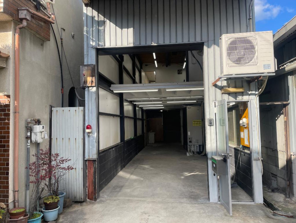 東大阪市新上小阪23-15 東大阪市新上小阪貸倉庫