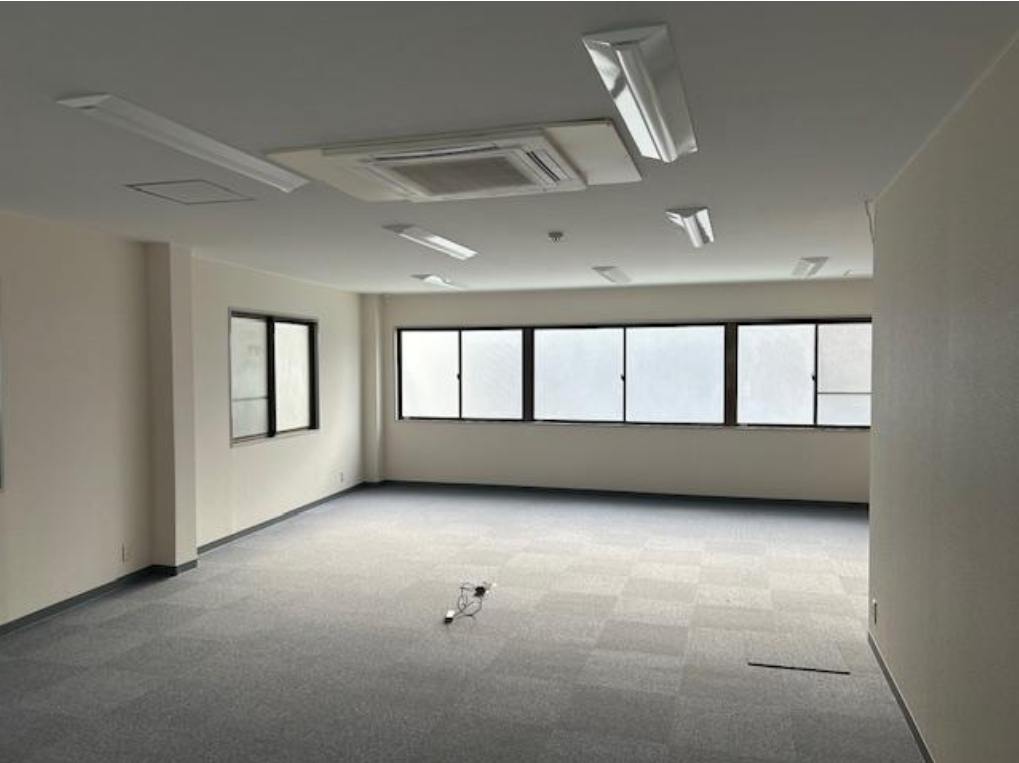 東大阪市荒本新町8-20 荒本貸倉庫