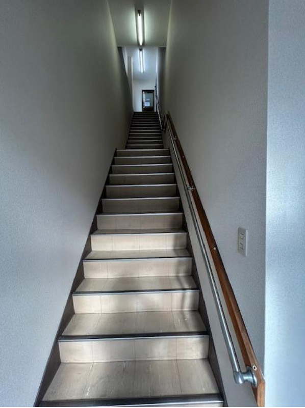 東大阪市荒本新町8-20 荒本貸倉庫