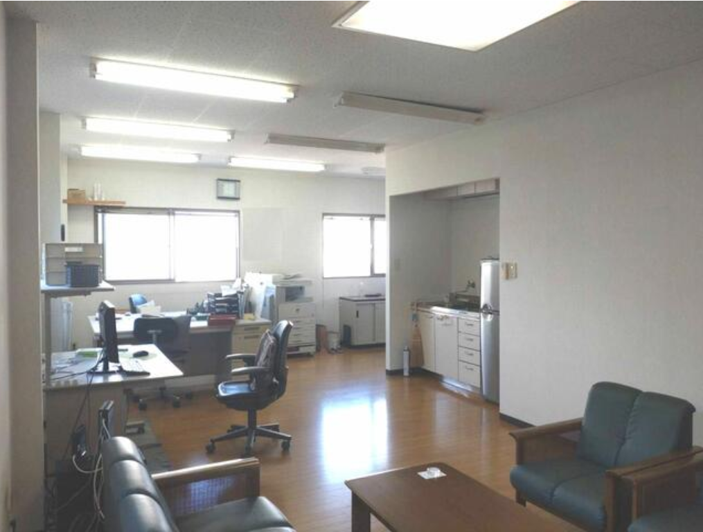 八尾市老原6-65-2 老原貸倉庫