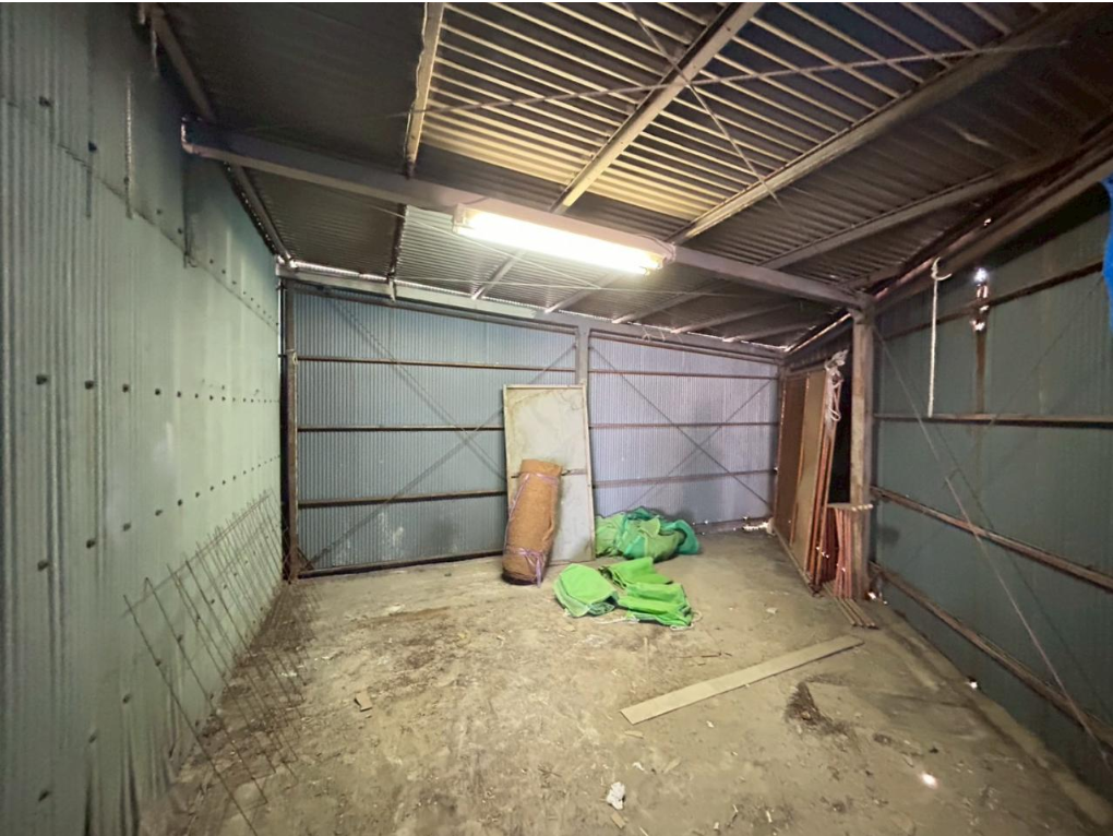 泉南市男里4-6-14 泉南市男里４丁目倉庫