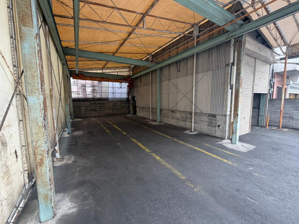 八尾市竹渕西1-122-6 加美貸倉庫