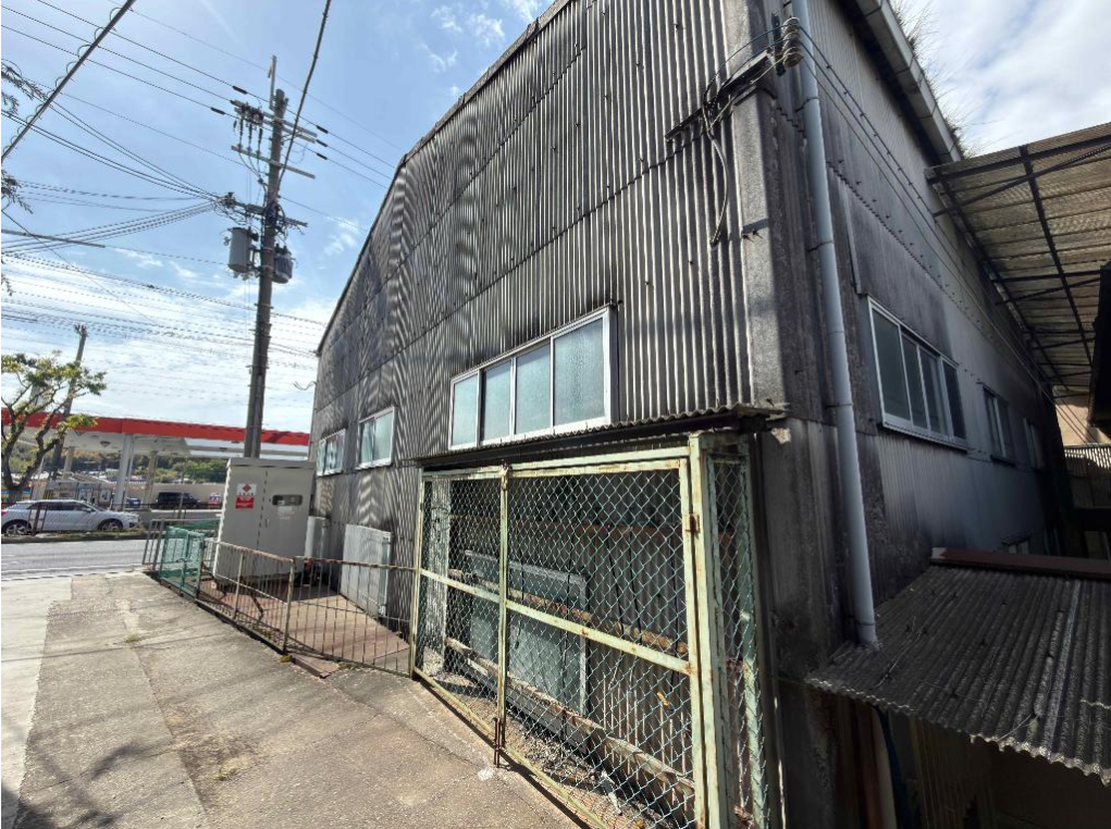 富田林市喜志新家町2-8-37 喜志貸倉庫