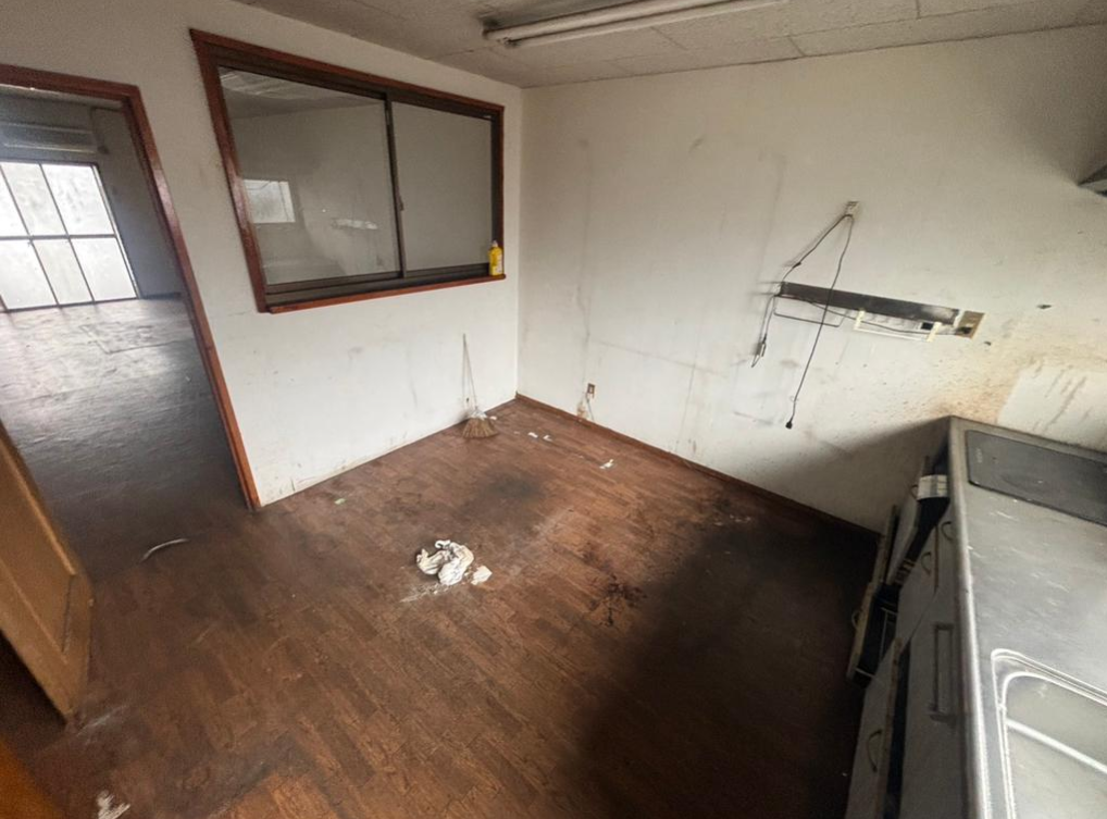 摂津市一津屋3-7-3 一津屋３丁目工場