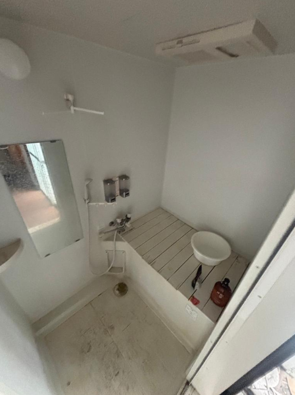 摂津市一津屋3-7-3 一津屋３丁目工場