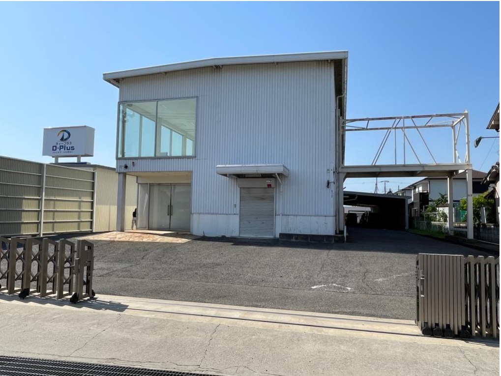 岸和田市三田町300 和泉中央貸倉庫
