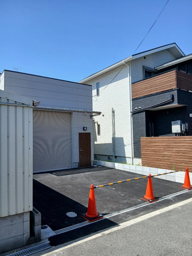大阪市平野区加美正覚寺2-8-3 第７倉庫