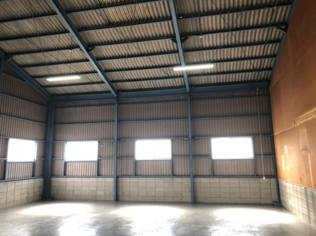 松原市北新町5-99-1 布忍貸倉庫