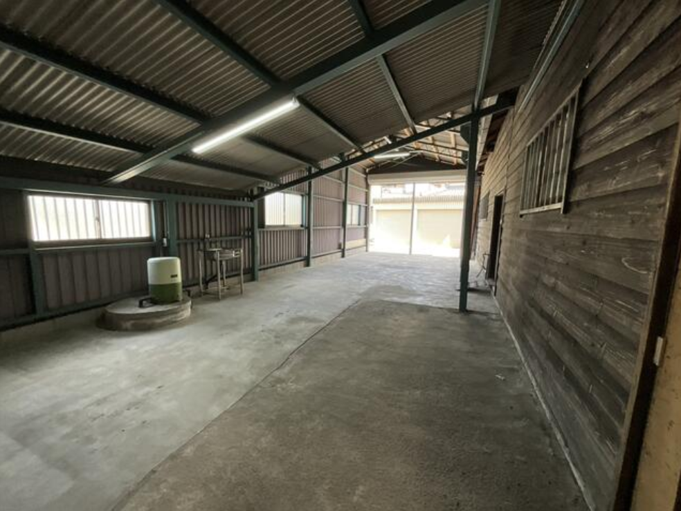 和泉市室堂町154-1 室堂町倉庫