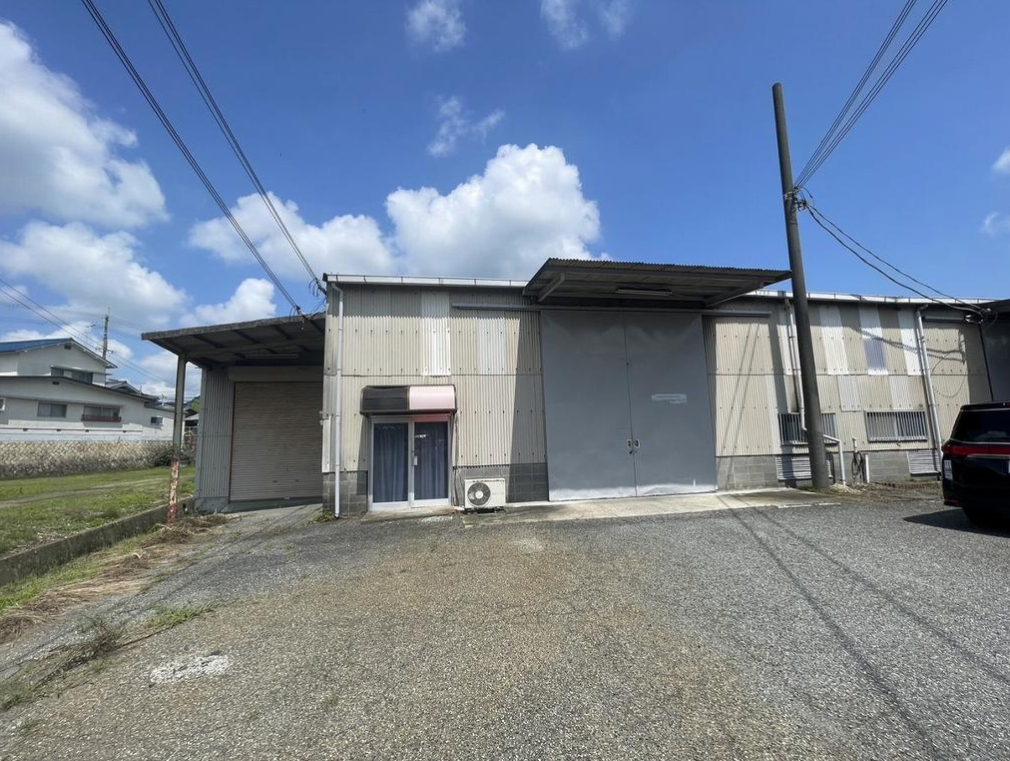 西脇市和田町836-1 西脇市和田町貸倉庫