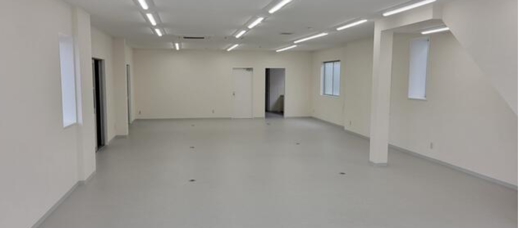 八尾市高美町4-13-45 高美町貸倉庫