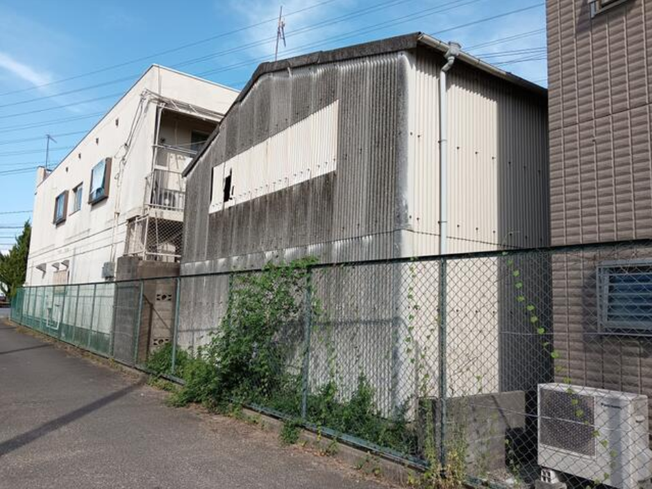 高砂市米田町米田新10-17 米田新貸倉庫