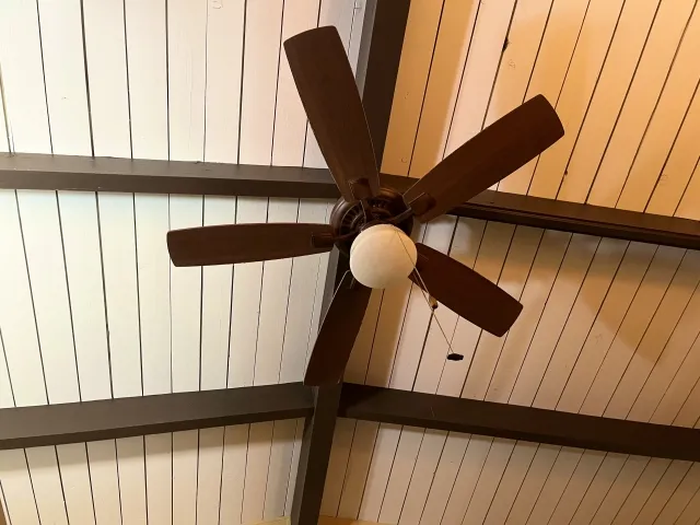 倉庫の湿気対策方法4選！対策が重要な理由も解説のサムネイル