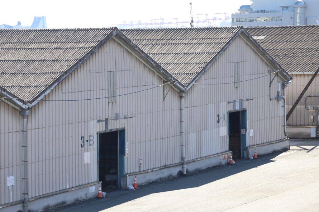 北河内周辺で貸し工場を探すなら？近隣エリアとの賃料比較と選び方【2026年版】のサムネイル
