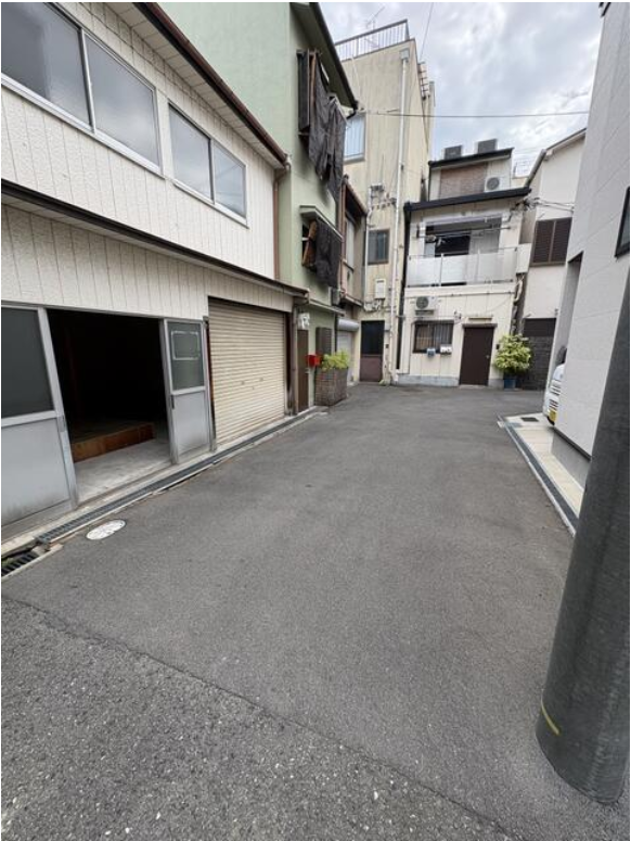 大阪市生野区生野西 売倉庫 15坪